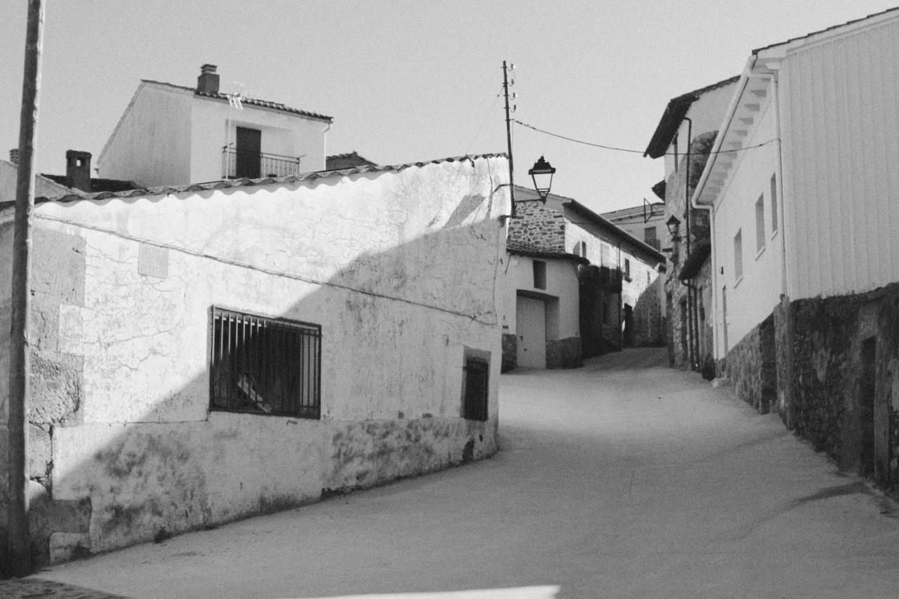 La Grulla Gris Casa de hóspedes Perales del Puerto Exterior foto